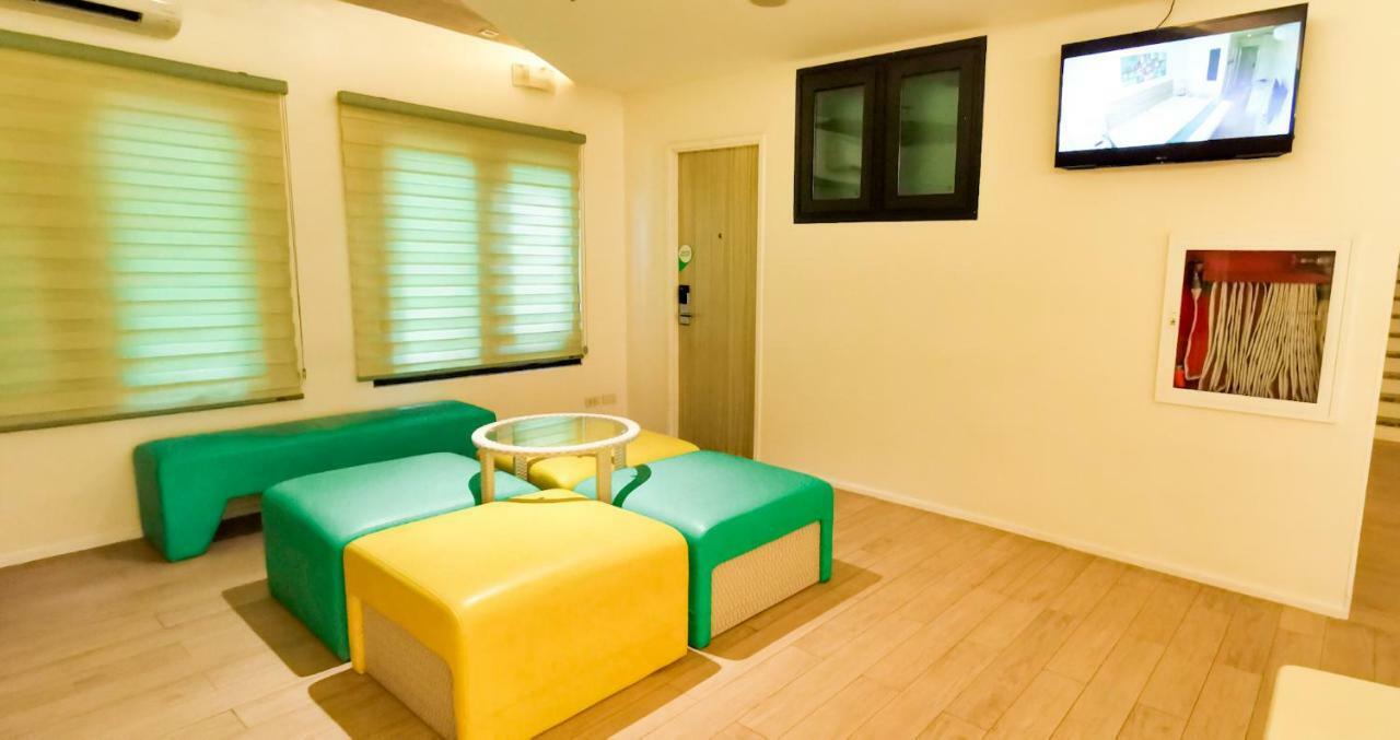 Balabag  Lime Hotel Boracay מראה חיצוני תמונה